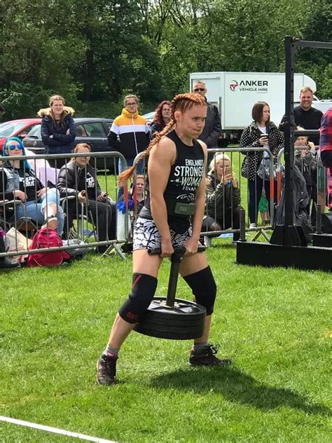 chloe brennan strongwoman|chloe brennan strongwoman height.